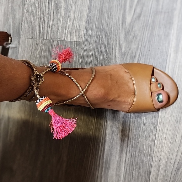 Sam Eldeman ankle wrap sandals - Picture 9 of 11